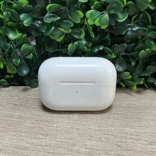 Apple AirPods Pro #2, Caja Dañada, Rastro de Uso Ver Fotos, 99999900337744, VT