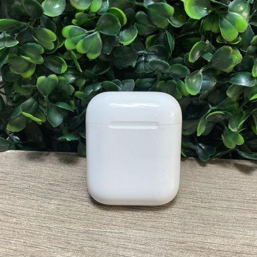 Apple AirPods 2nd Generation #1, Caja Dañada, Rastro de Uso Ver Fotos, 99999900337794, VT