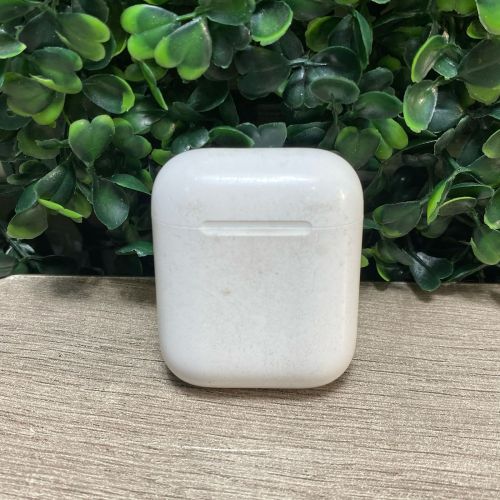 Apple AirPods 2nd Generation #2, Caja Dañada, Rastro de Uso Ver Fotos, 99999900337794, VT