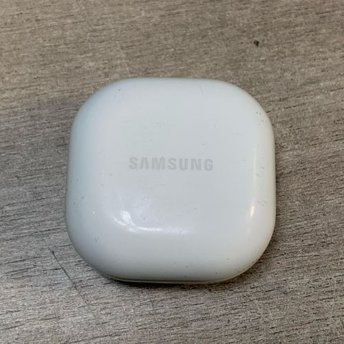 Audífonos Inalámbricos Bluetooth Samsung Galaxy Buds FE Blancos #2, Caja Dañada, Rastro de Uso Ver Fotos, Incompleto Faltan las Almohadillas de Repuesto, 99999900337781, VT