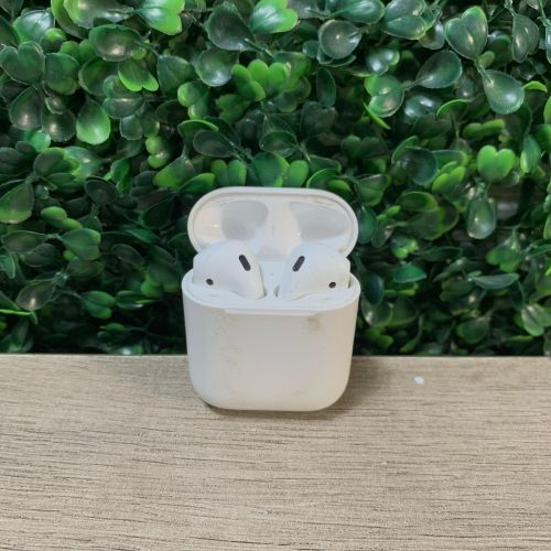 Apple AirPods 2nd Generation #3, Caja Dañada, Rastro de Uso Ver Fotos, 99999900339809, VT